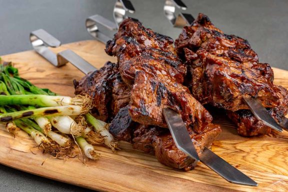 steak tips with bourbon bbq sauce