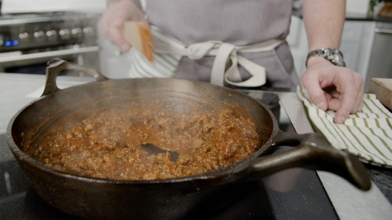 cooking ground beef from frozen in a skillet