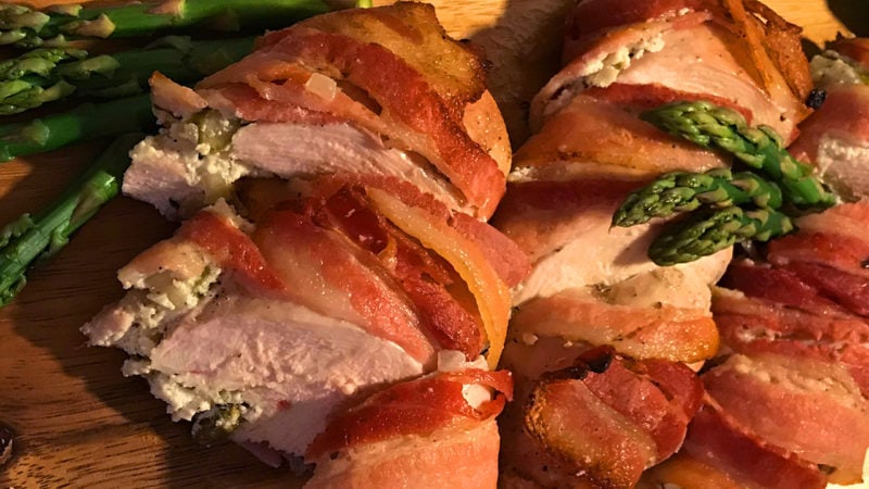 bacon wrapped stuffed chicken
