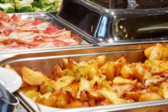 bacon and potatoes brunch