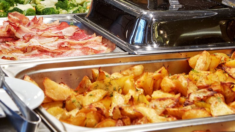 bacon and potatoes brunch