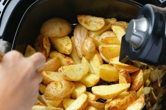 air fryer potatoes