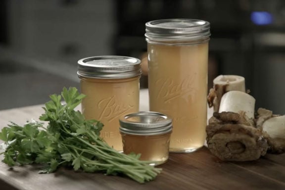 butcherbox bone broth in mason jars