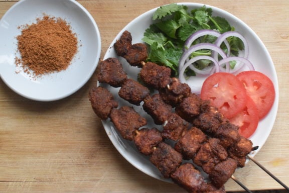 chicken suya skewers for serving