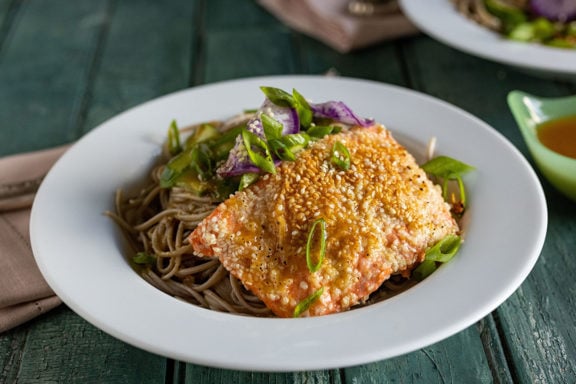 sesame salmon with soba noodles