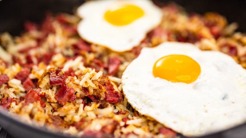 corned beef hash and eggs