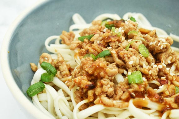 spicy dan dan noodles