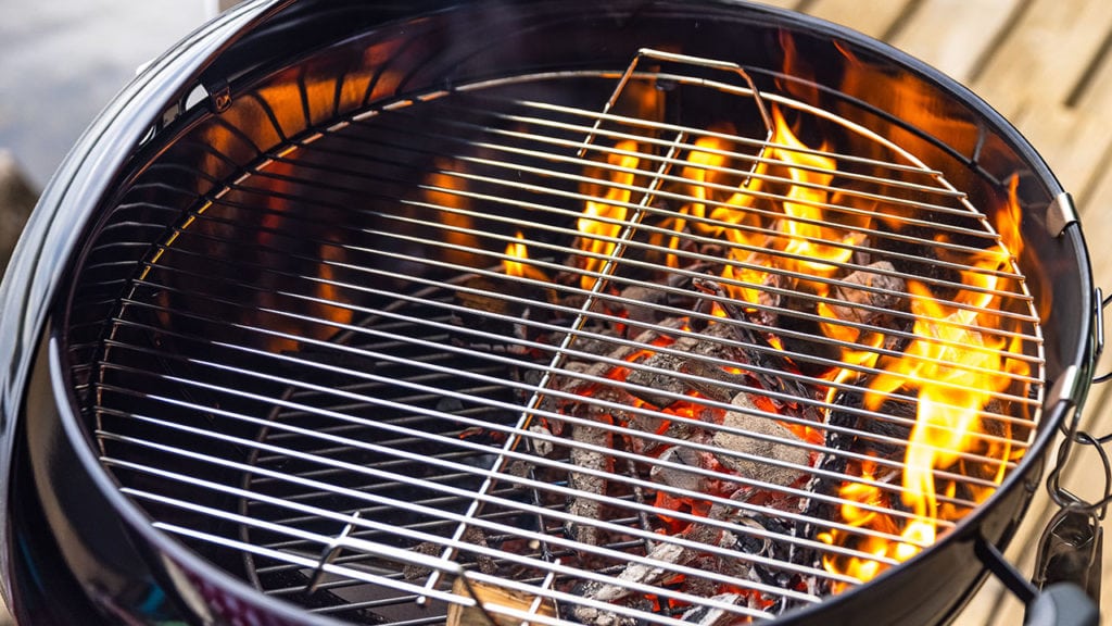 hot grill with two cooking zones