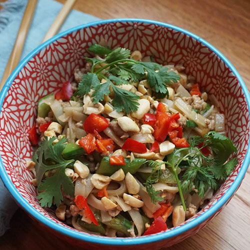 stir fry noodles with snap peas and turkey
