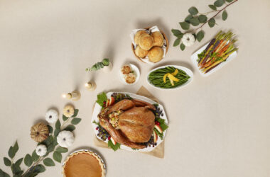 A decorative, yet simple Thanksgiving table.